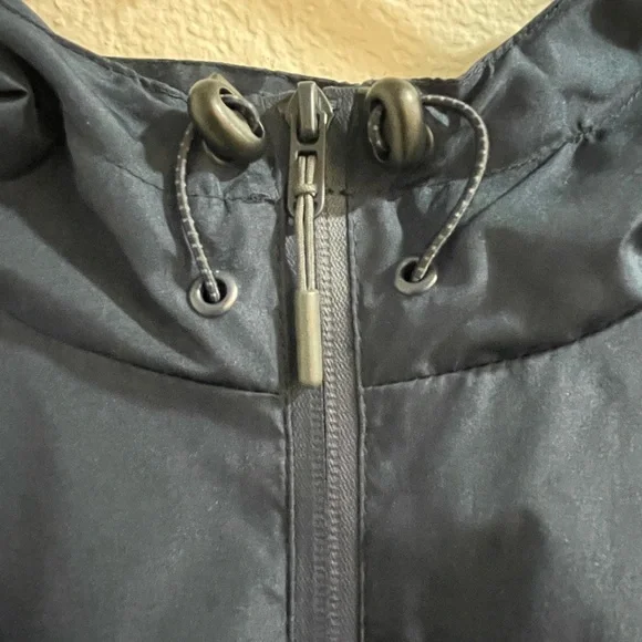 Goodfellow & Co., Mens Lightweight Rain Jacket, Water Resistant, Size XXL, Used - Picture 2 of 9